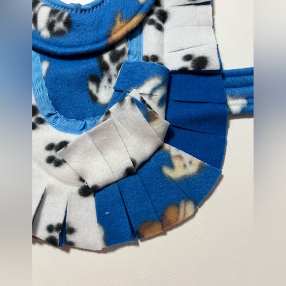 Designer Handmade Fleece Jacket with Collar and Matching Lining. - Picture 6 of 9